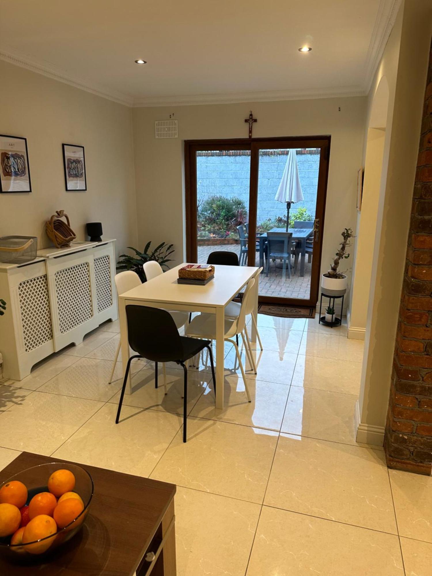 Out In Dublin B N B B&B 외부 사진